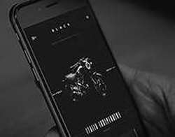 Алеся Кафельникова снялась для обложки журнала